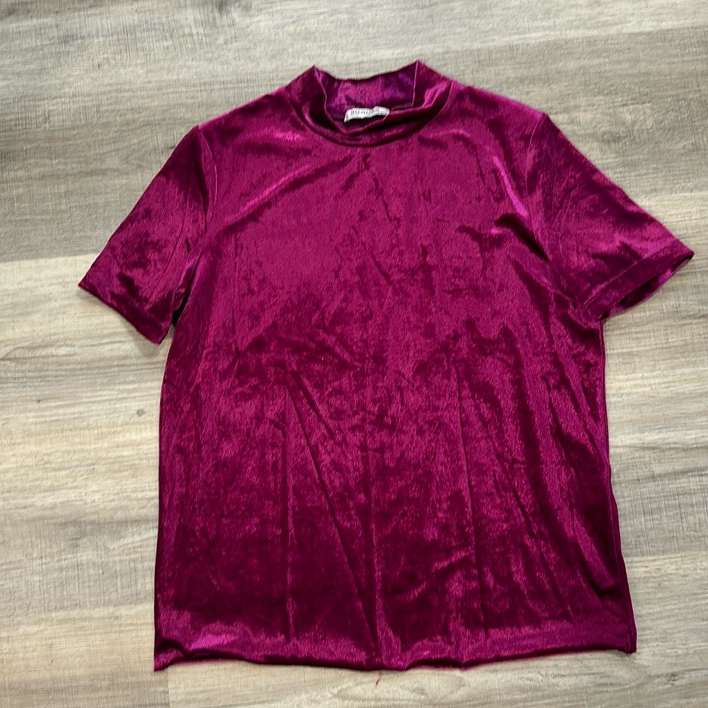 Zara velvet short sleeve magenta mock neck